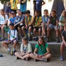 Grup d'infants a la sortida de les colònies de la Pere Tarrés