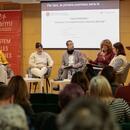 Primera taula rodona de la jornada organitzada per COCARMI