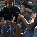 Imatge d'una parella de joves