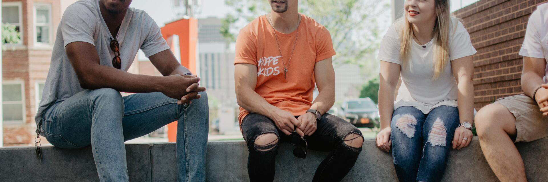 Imatge d'un grup de joves