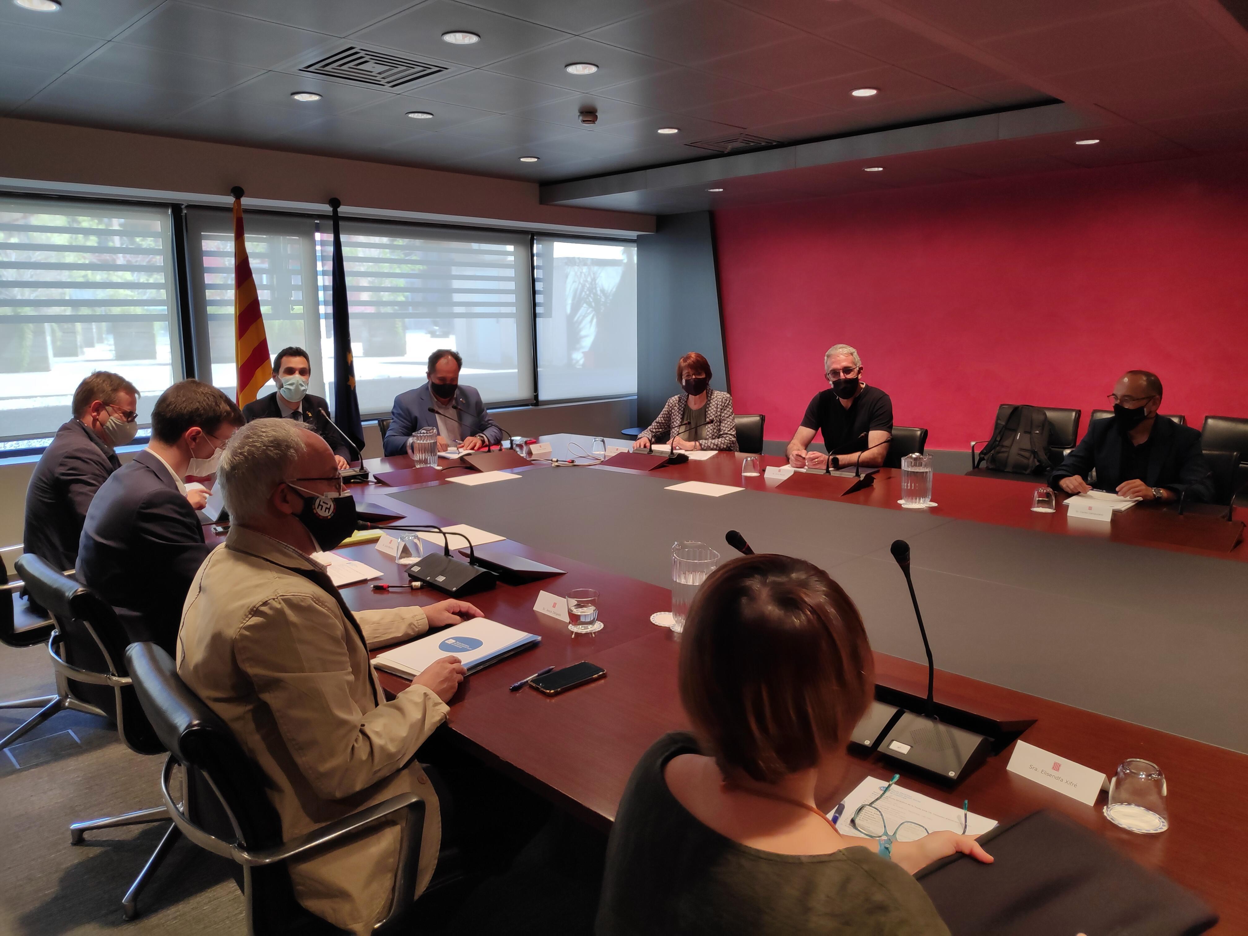 Reunió de la Taula del Tercer Sector amb el conseller Roger Torrent