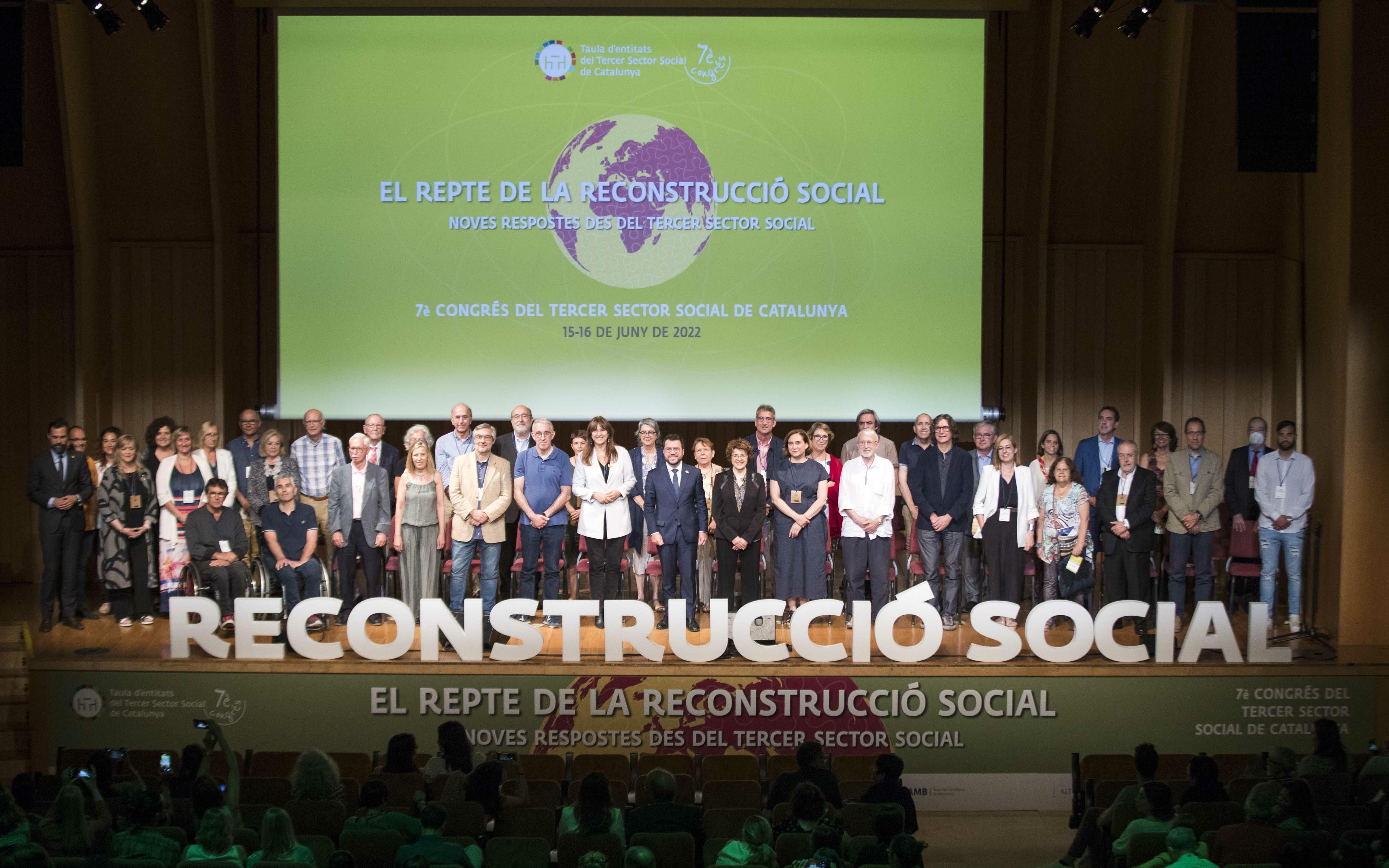 Imatge fotografia de família del 7è Congrés del Tercer Sector Social