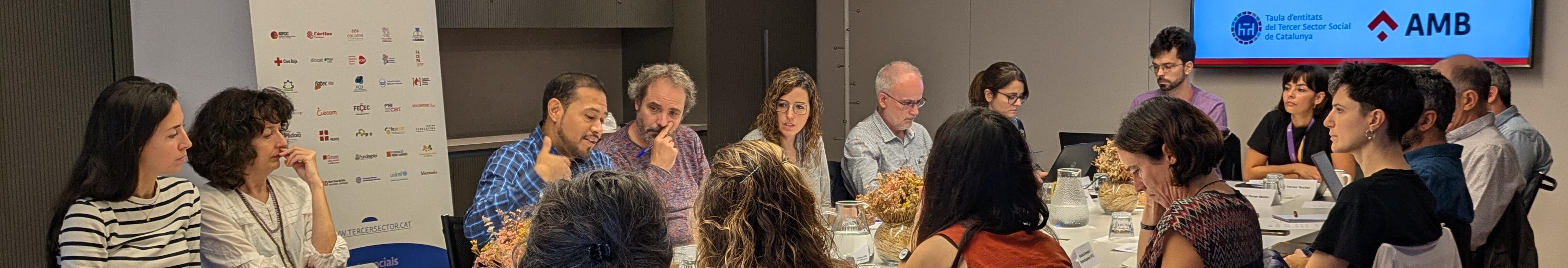 Imatge de la trobada impulsada per la Taula sobre la perspectiva socioterritorial en la lluita contra el canvi climàtic i la transició ecològica