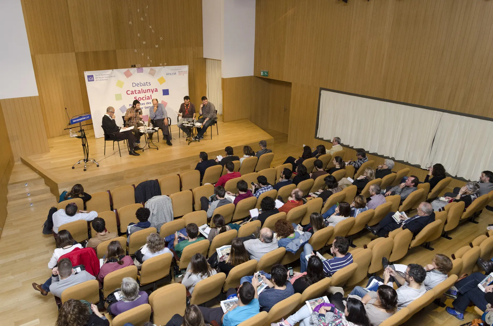 Debat XII 'El dret al lleure educatiu. Un repte per a la nova legislatura’