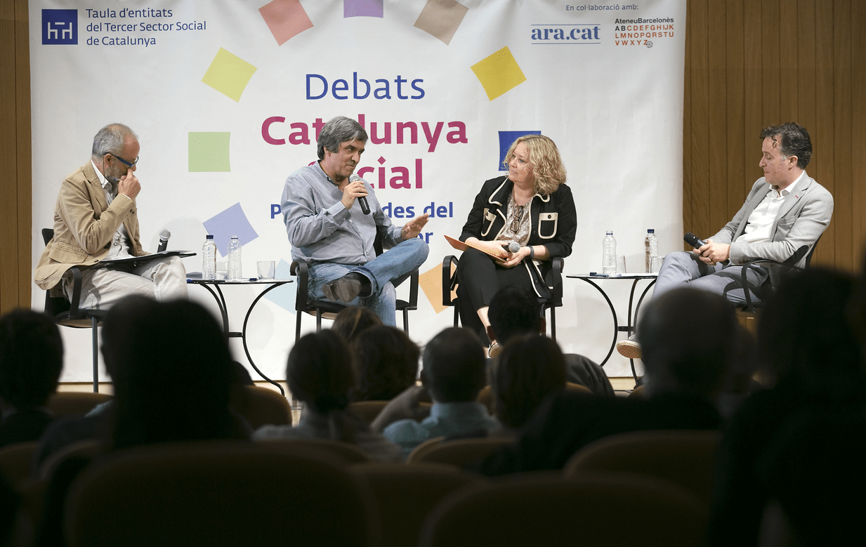 Debat X '‘Cap a una atenció integrada social i sanitària. Per un nou model centrat en les persones’
