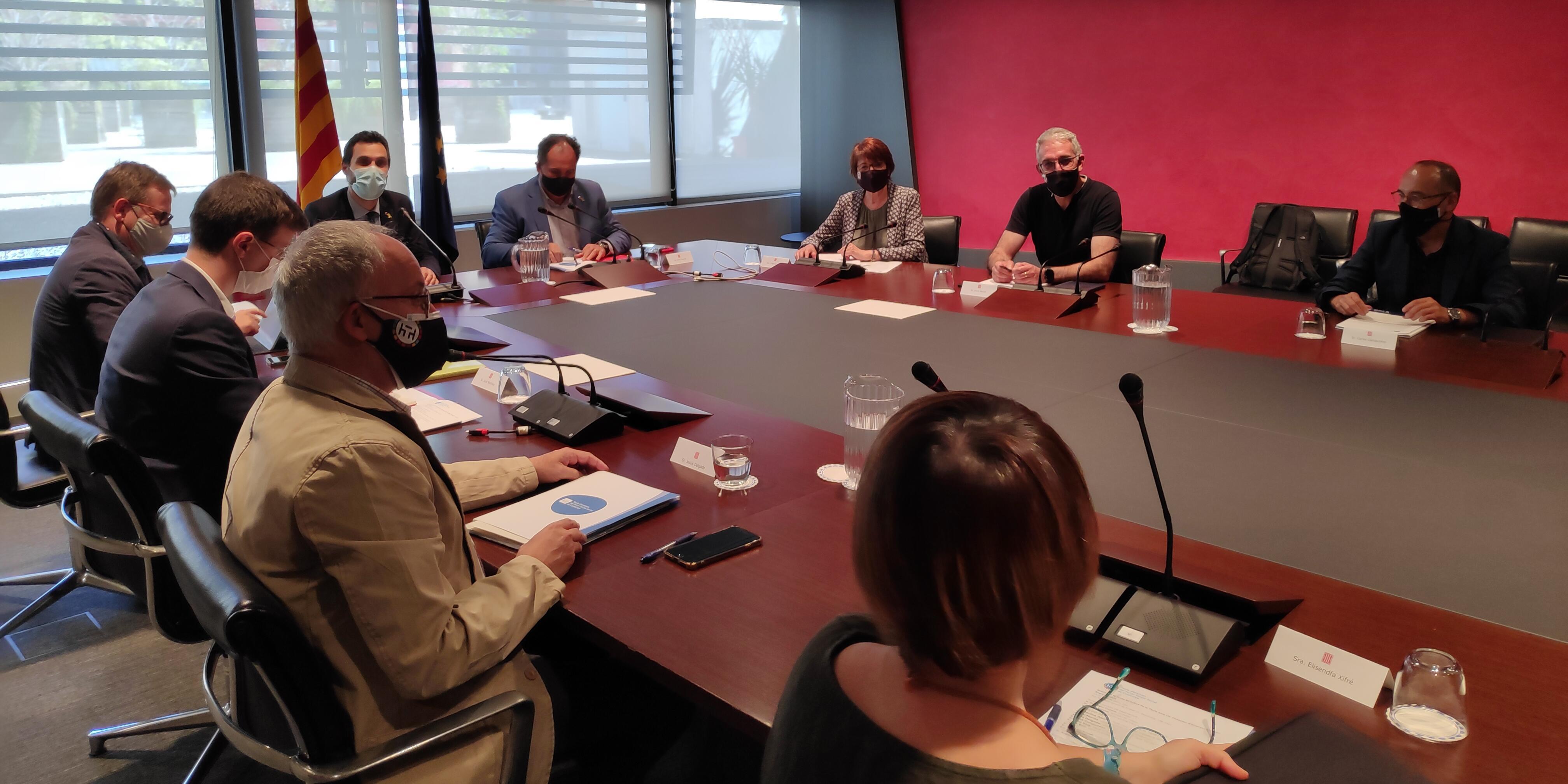 Reunió de la Taula del Tercer Sector amb el conseller Roger Torrent