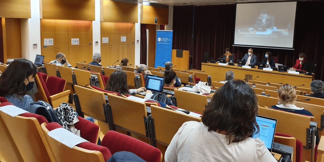 Imatge del debat Europa Social sobre la garantia d'ingressos mínims a l'auditori del CTESC