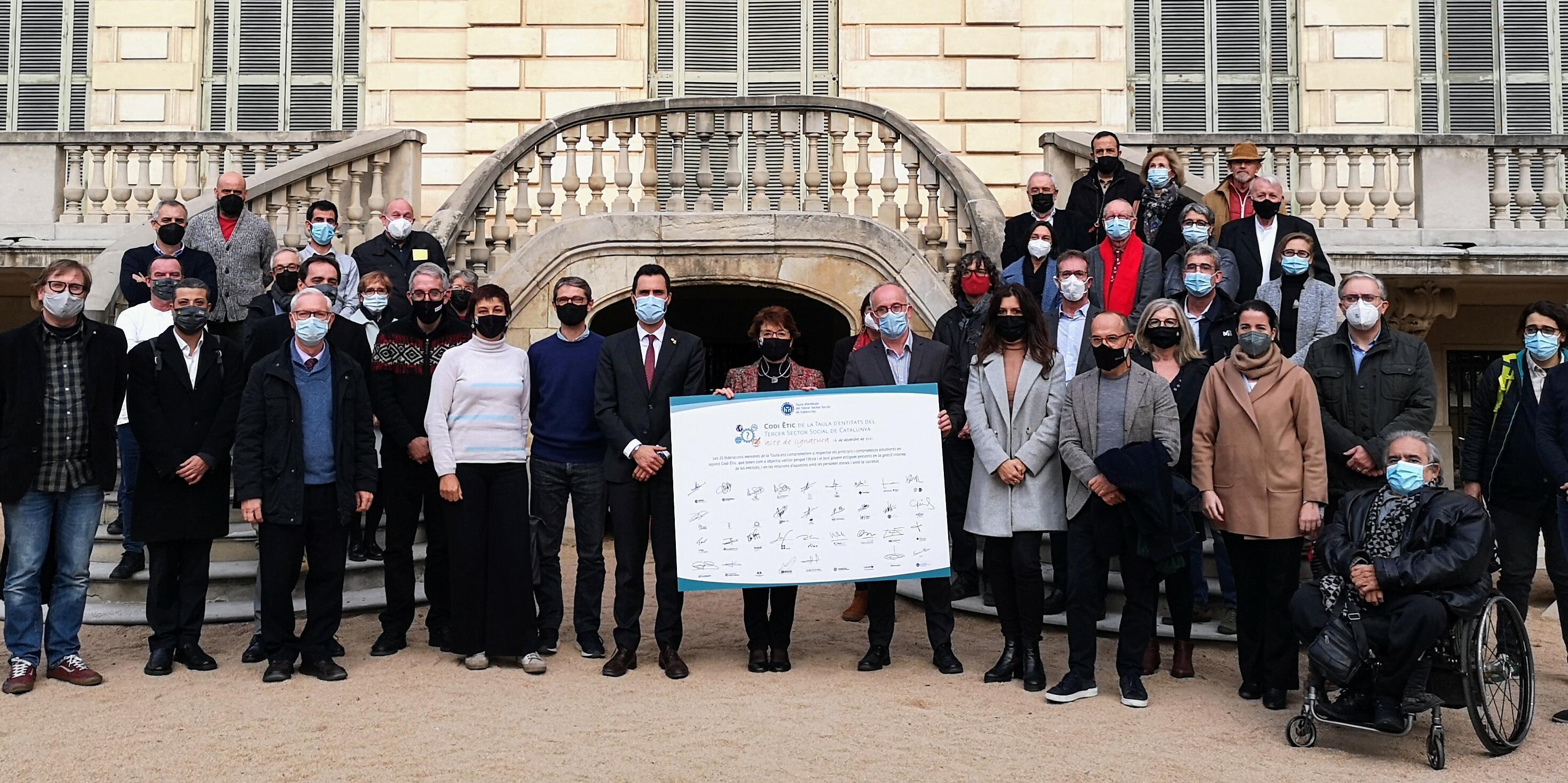 Imatge 35 federacions signen compromís amb el Codi Ètic de la Taula del Tercer Sector