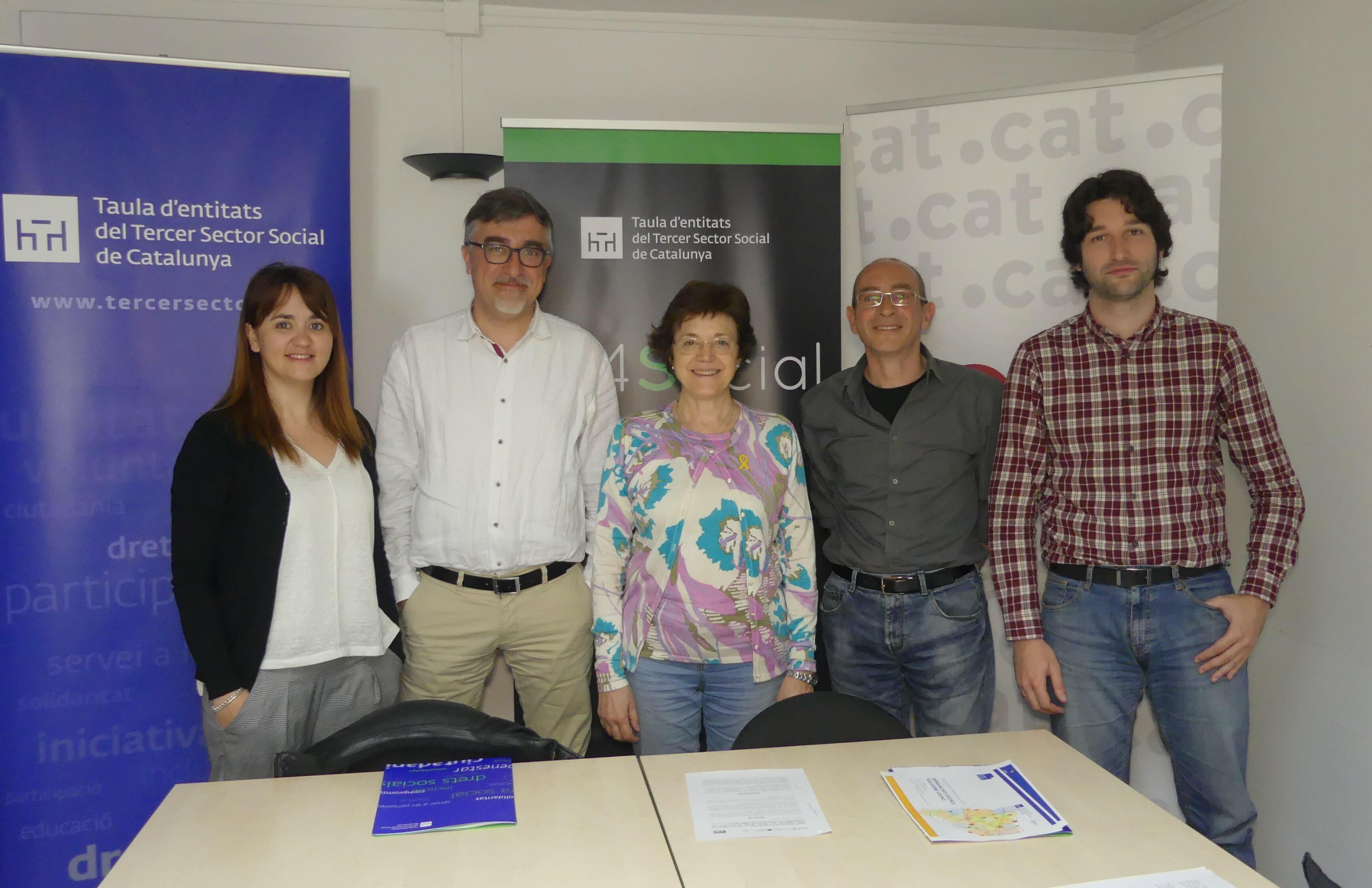 Conveni entre la Taula d'entitats del Tercer Sector la Fundació puntCAT