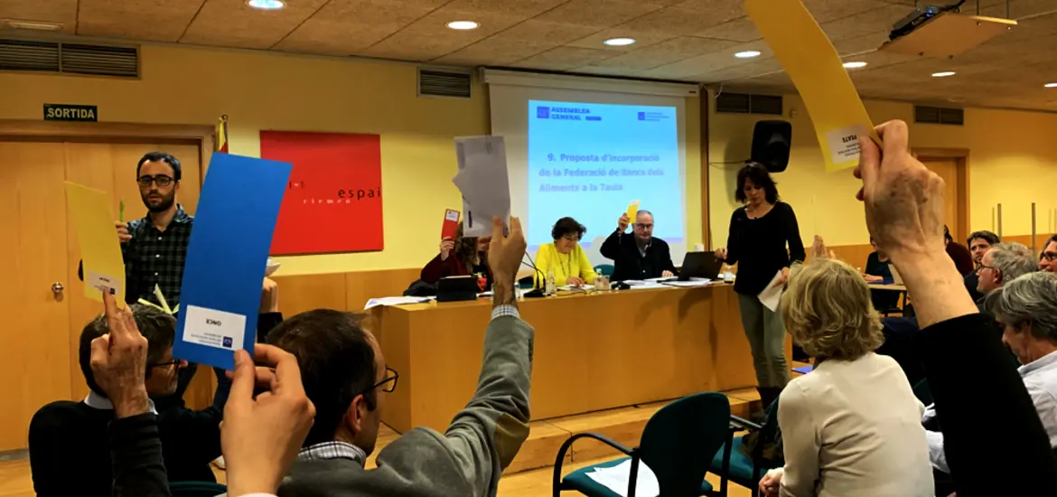 Votació per ratificar la Fundació Banc dels Aliments com a nou membre de la Taula d'Entitats del Tercer Sector de Catalunya